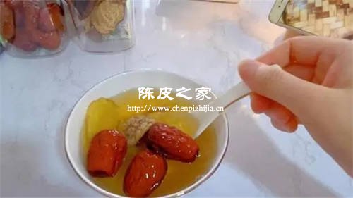 陈皮生姜红枣泡水喝的功效和作用