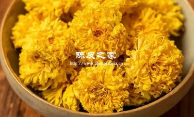 菊花与陈皮能一起泡水喝吗