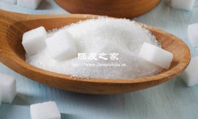 陈皮和姜煮水加白糖和冰糖的区别