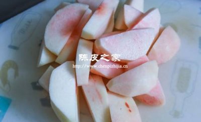 陈皮蜜桃一起泡水喝的功效