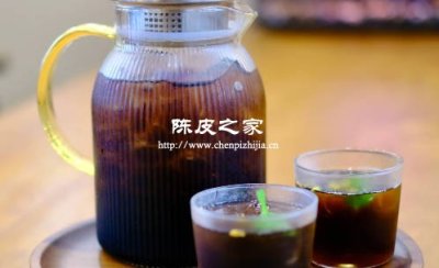 做酸梅汤别漏了陈皮！平衡酸甜还能健脾，夏日喝不寒胃